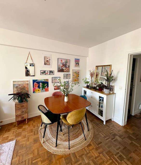 Lumineux Et Spacieux Appartement Paris Extérieur photo